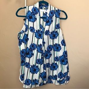 New York & Co Sleeveless Blouse
